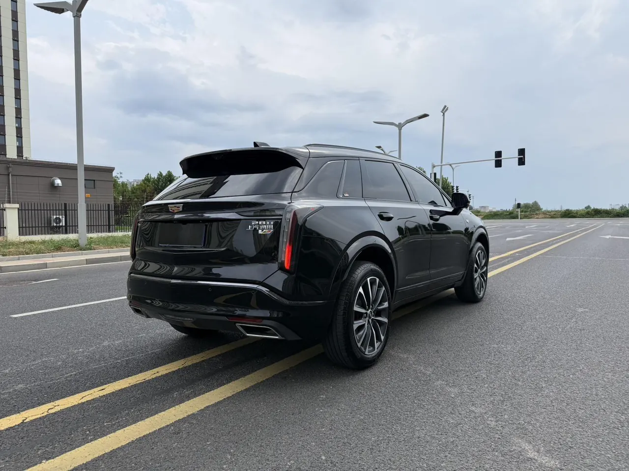 Cadillac 2025 XT5 48V 2.0T honorable automatic gear 11