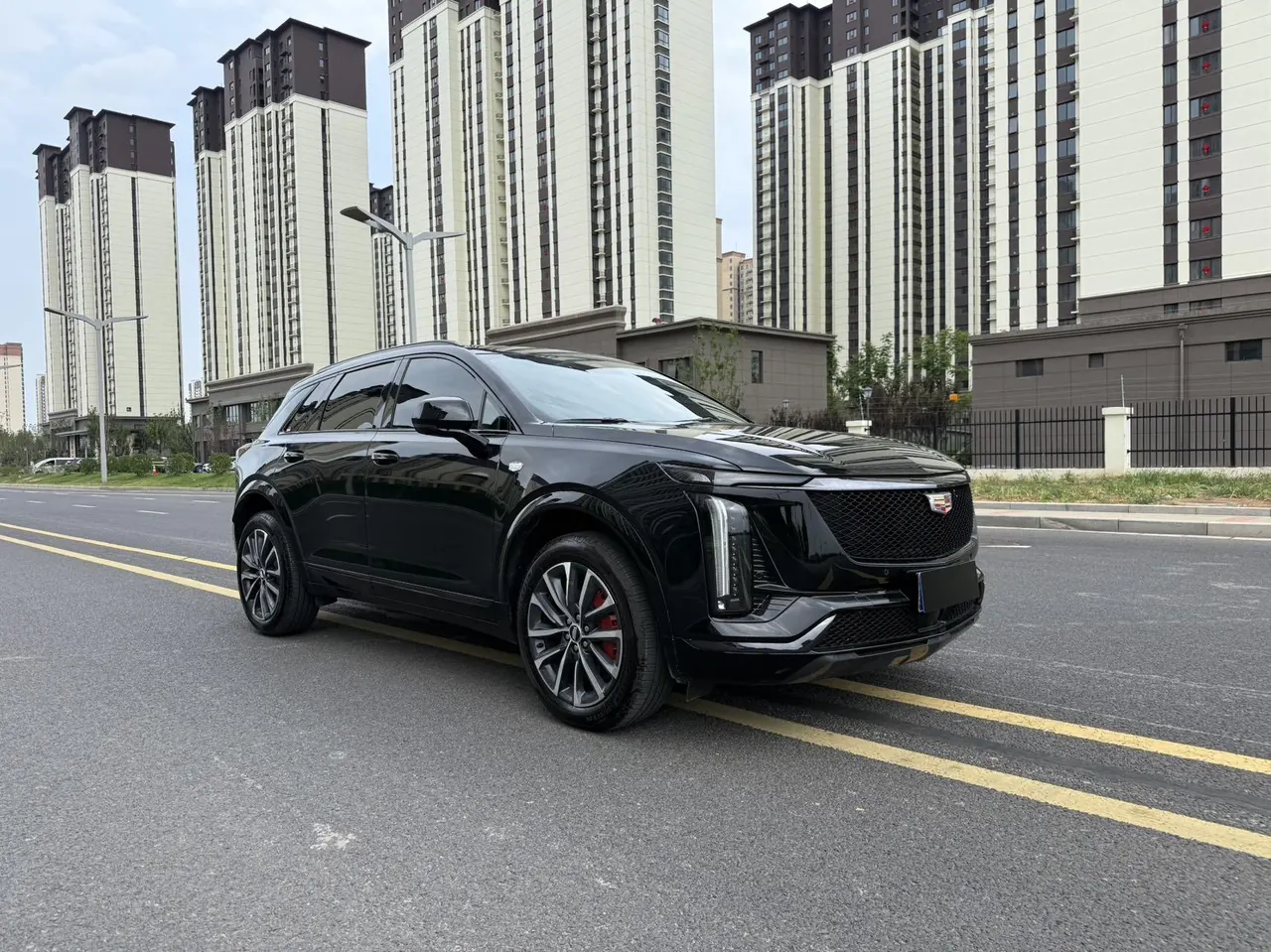 Cadillac 2025 XT5 48V 2.0T honorable automatic gear 2