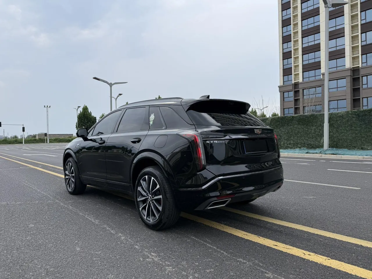 Cadillac 2025 XT5 48V 2.0T honorable automatic gear 9