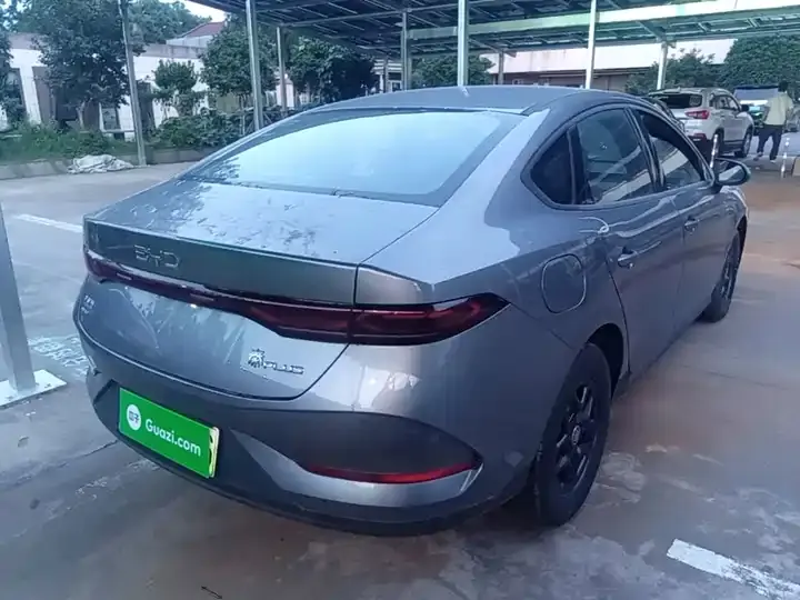 Qin PLUS 2025 DM-i Smart Driving Edition 55KM Leading Model 7