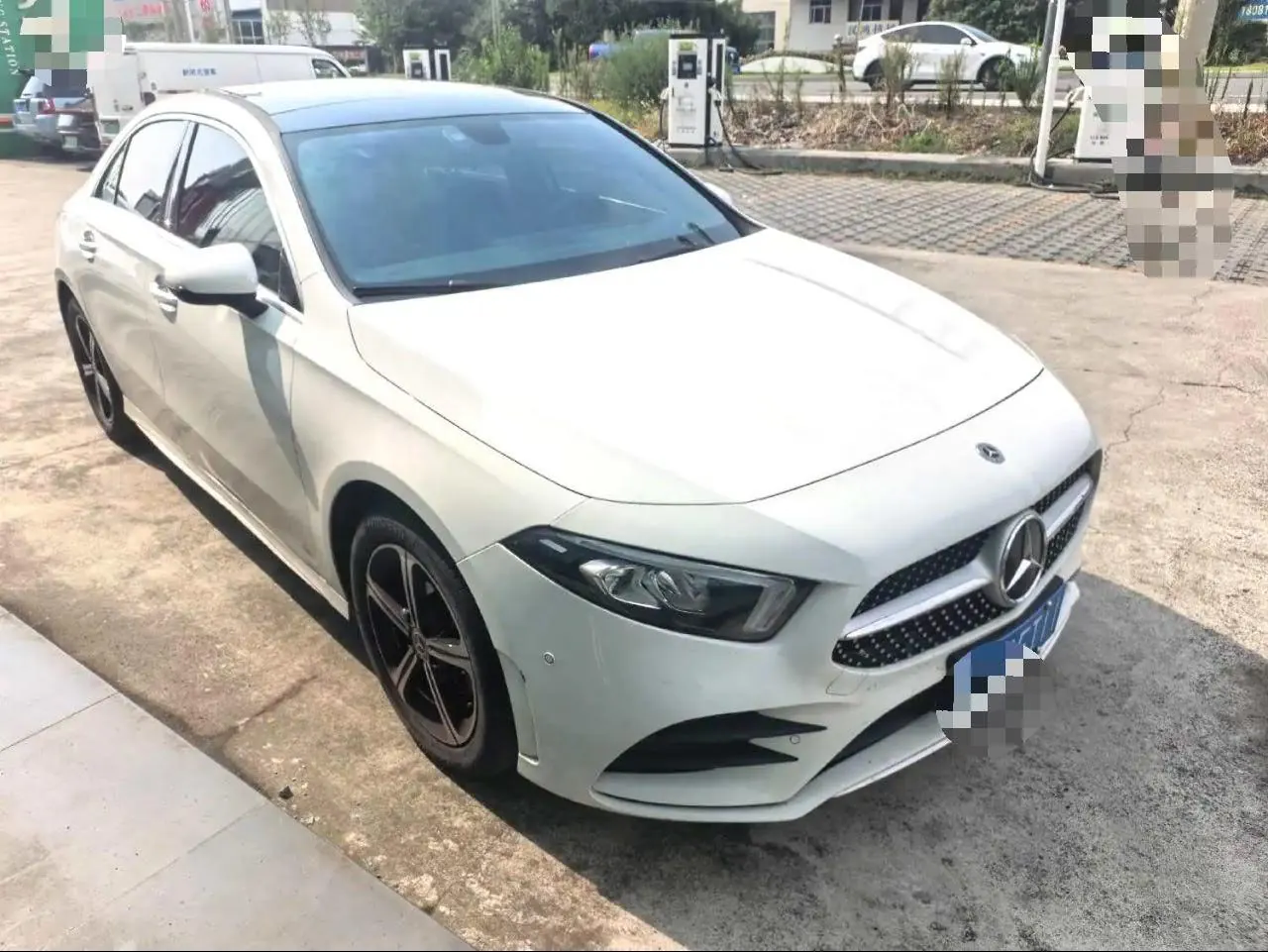 Mercedes Benz Class A 2022 A 200 L 1.3T Fashion (Change 2) Automatic Gear 3