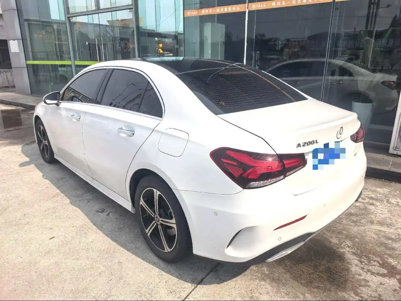 Mercedes Benz Class A 2022 A 200 L 1.3T Fashion (Change 2) Automatic Gear 6