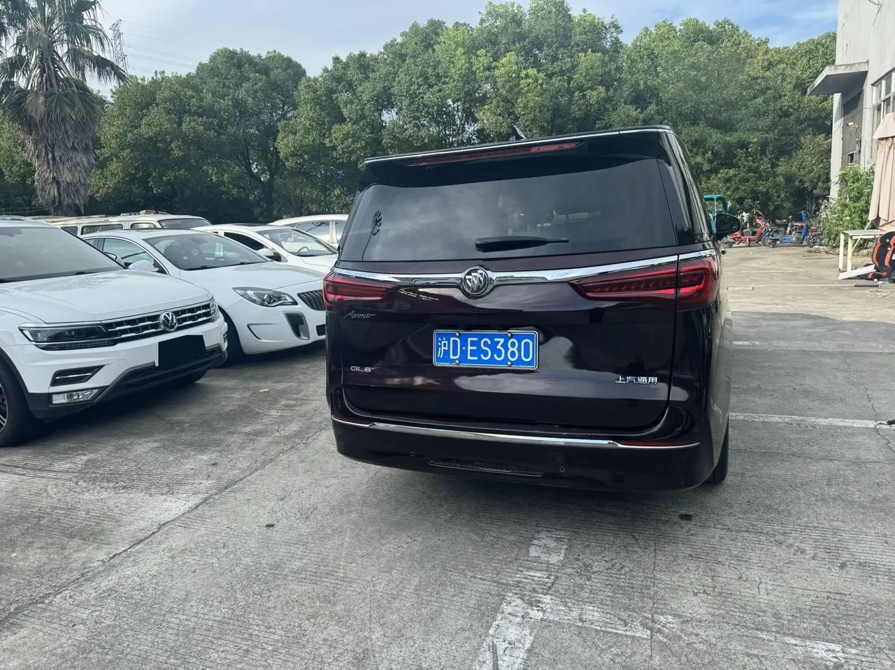 Buick 2022 GL8 Avenir 48V 2.0T Six-seat Hyun Edition Automatic Gear 8