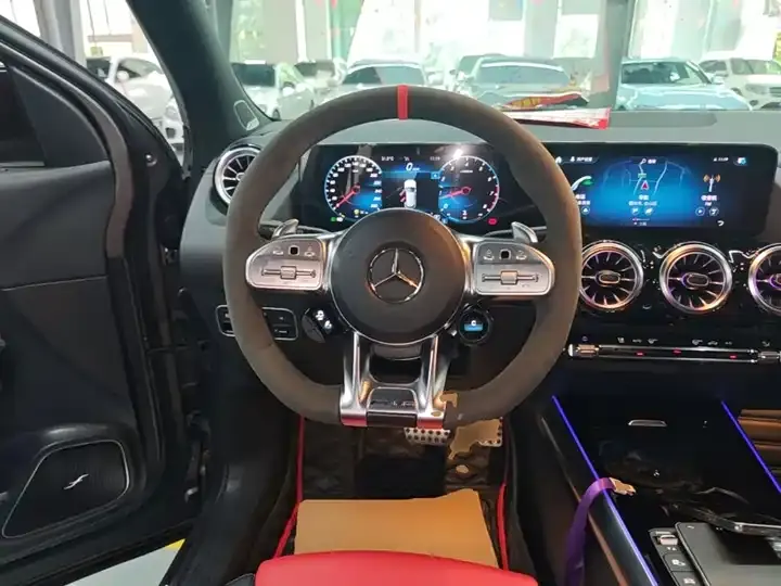 Mercedes Benz GLA AMG 2021 AMG GLA 35 4MATIC 11
