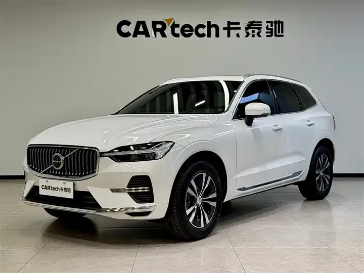Volvo XC60 2025 B5 4-wheel-drive Zhiyi Deluxe Edition - View 1
