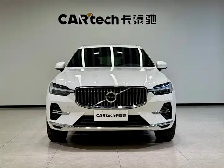 Volvo XC60 2025 B5 4-wheel-drive Zhiyi Deluxe Edition 3
