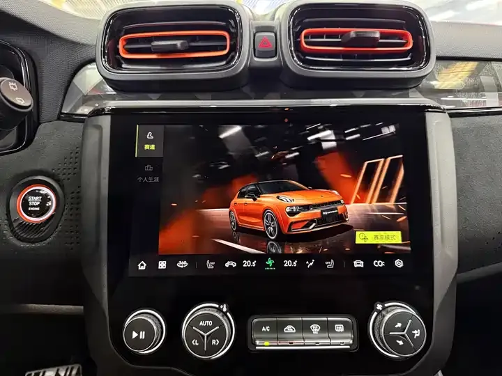 LYNK&amp;CO 02 Hatchback 2021 2.0TD Halo 11