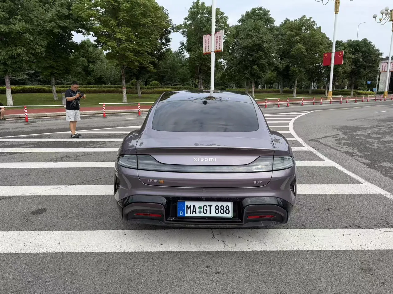 MI 2024 SU 7 700km Rear Drive Standard Founding Edition Automatic Gear 5