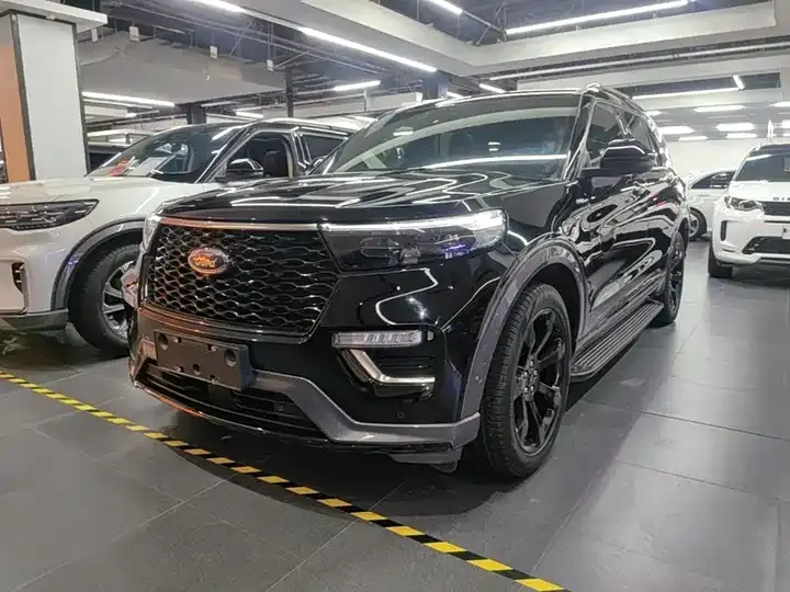 Explorer 2020 EcoBoost 285 four-wheel drive sports version ST-LINE 7 seats 2