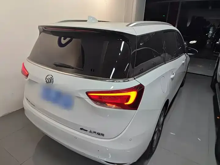 Buick GL6 2021 323T Light Hybrid Interconnected Luxury Model 5