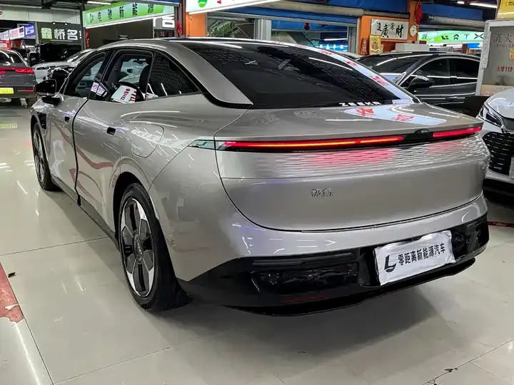 Zeekr 007 2024 4WD Edition 75kWh 4