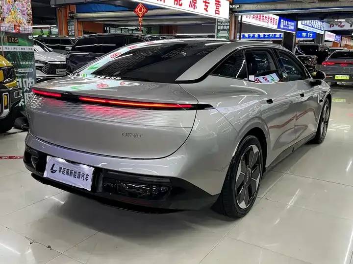 Zeekr 007 2024 4WD Edition 75kWh 6