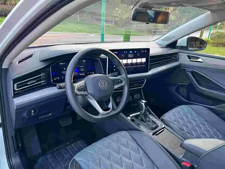 Sagittarius 2023 300TSI DSG Exceed Edition 5