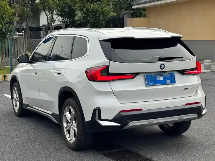 BMW X1 2023 sDrive20Li X Design Set 6