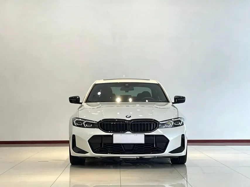 BMW 3 Series 2025 330Li 2.0T M Sports Obsidian Night Suit Automatic Gear 4