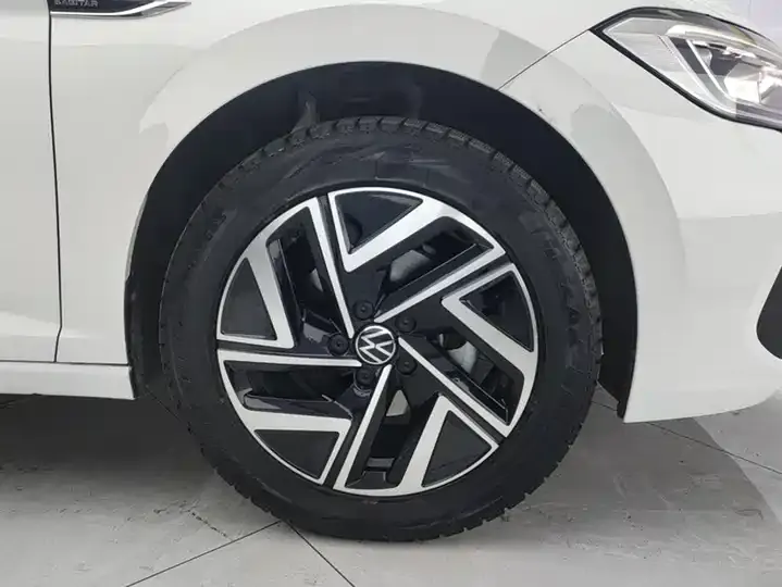Sagittarius 2024 300TSI DSG Flying Edition 6