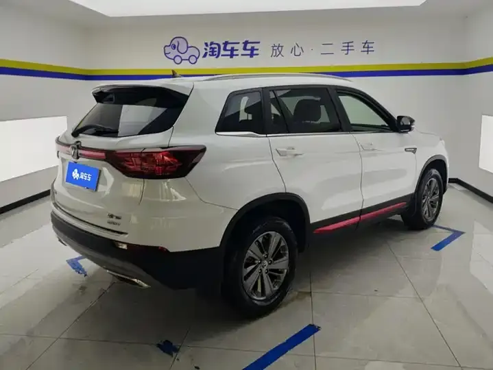 ChangAn CS75 2021 Glory Million Edition 280T DCT Luxury Model 3