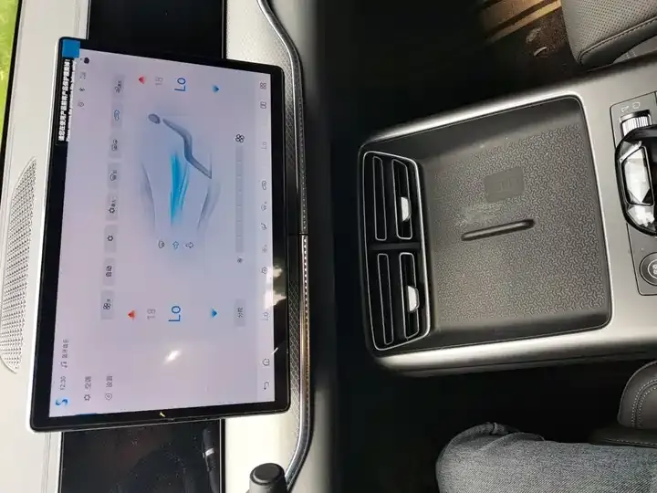 Song Pro New Energy 2025 Second Generation Smart Driving Edition DM-i 75KM Leading Type 10