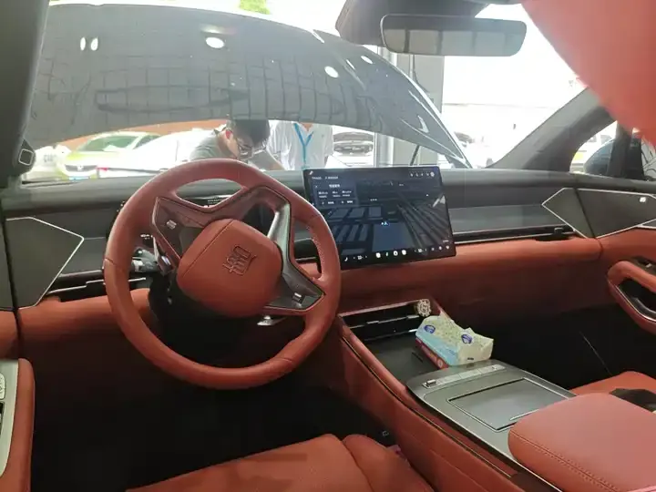 Tang L 2025 EV 670KM Laser Radar Flagship 7