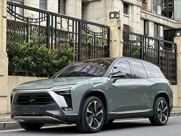 NIO ES8 2022 100kWh signature version six - View 1
