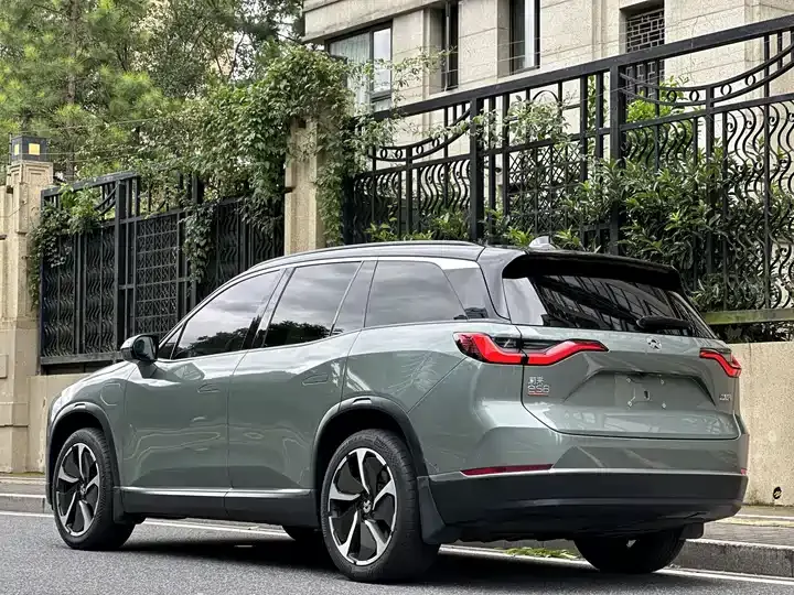 NIO ES8 2022 100kWh signature version six 4