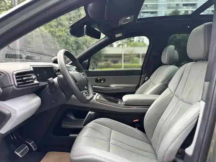 NIO ES8 2022 100kWh signature version six 9