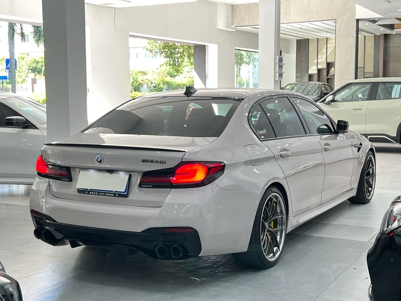 BMW 5 Series 2021 530Li 2.0T Leading M Sports Suit Automatic Gear 3