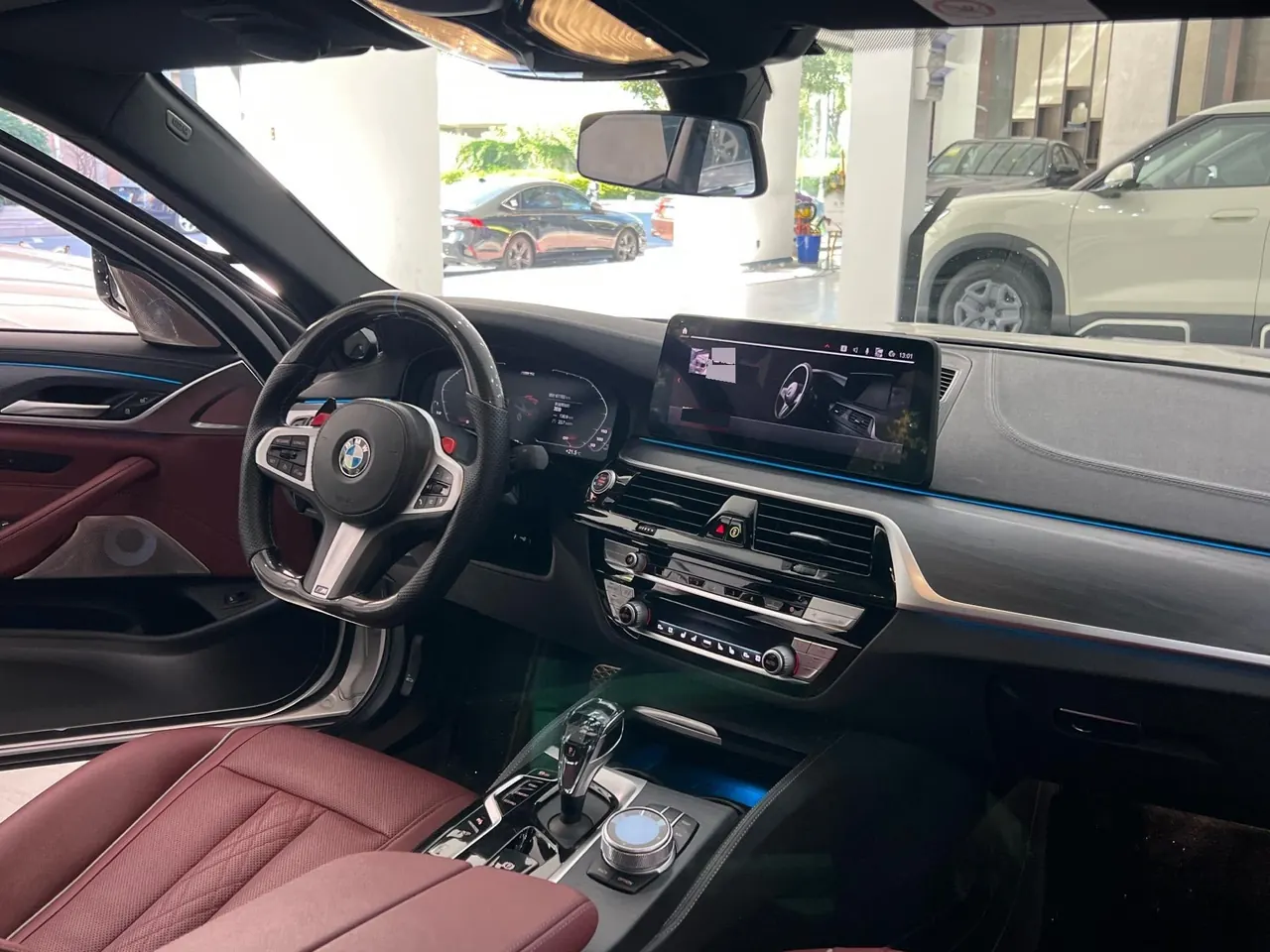 BMW 5 Series 2021 530Li 2.0T Leading M Sports Suit Automatic Gear 9
