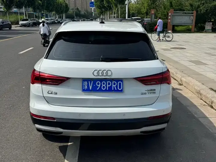 Audi Q3 2023 35 TFSI Fashion Elegant (1.4T) 10