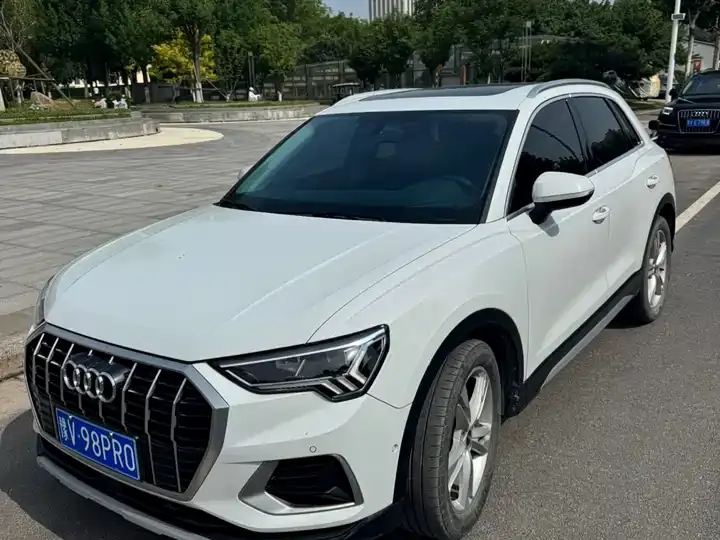 Audi Q3 2023 35 TFSI Fashion Elegant (1.4T) 3