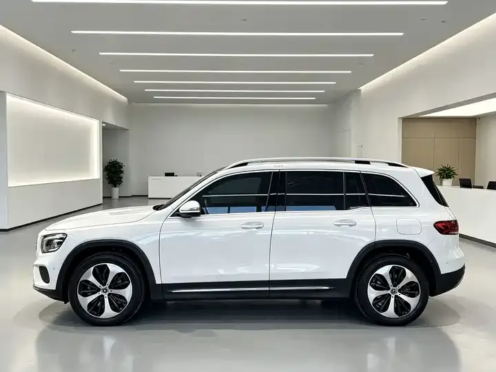 Mercedes Benz GLB 2022 GLB 200 Fashion 4