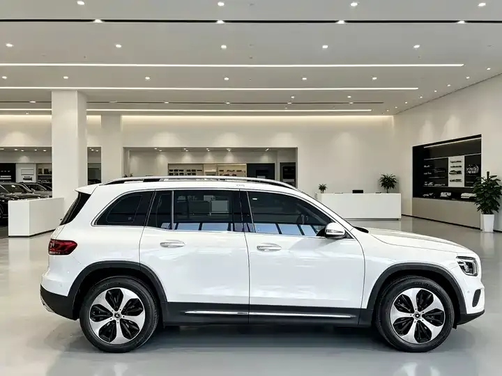 Mercedes Benz GLB 2022 GLB 200 Fashion 5