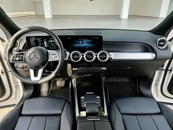 Mercedes Benz GLB 2022 GLB 200 Fashion 9
