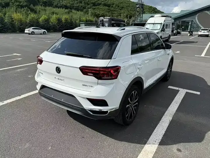 T-ROC 2022 280TSI DSG Front-Wheel Drive Comfort PLUS 4
