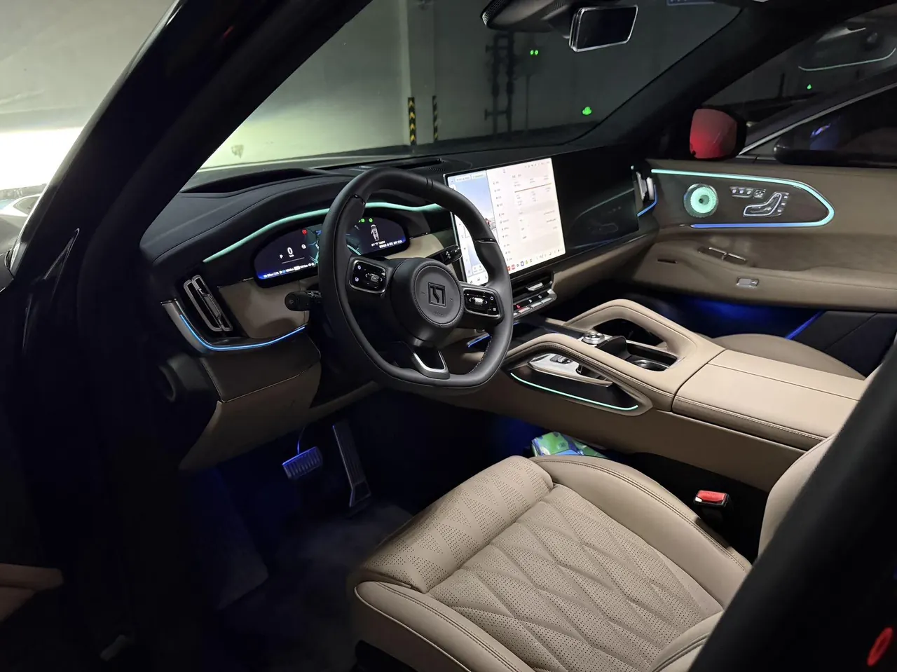 Zeekr 2026 Zeekr 8X 2.0T Ultra Edition 70kWh Automatic 5