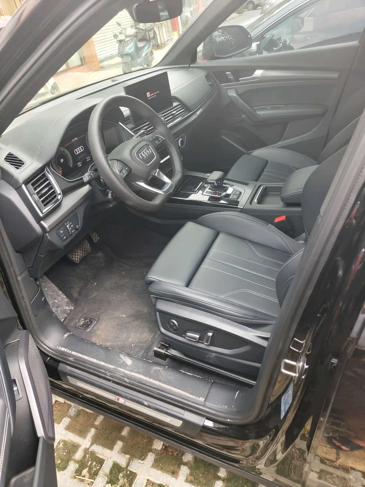 Audi 2026 Q5L 2.0TFSI 40TFSI 45th Anniversary Collection Edition Quattro Deluxe Dynamic Automatic 3