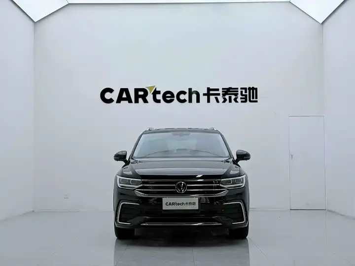 Tiguan L 2022 380TSI automatic four-wheel drive R-Line Yuexiang Edition 7 seats 3