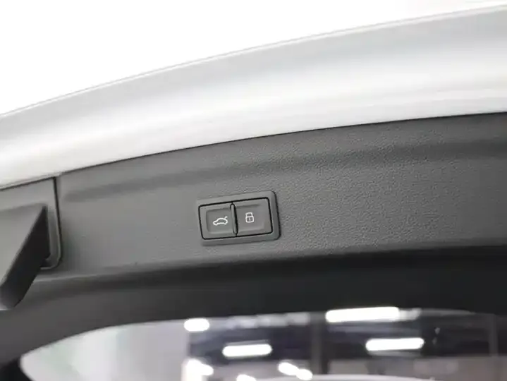 Audi Q3 2020 35 TFSI Fashion Elegant 12