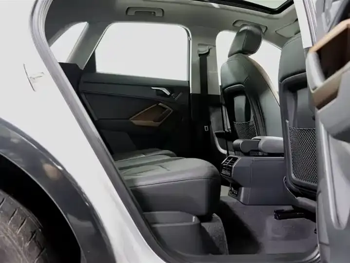 Audi Q3 2020 35 TFSI Fashion Elegant 6