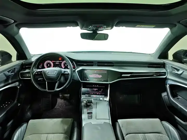 Audi A6L 2021 40 TFSI Deluxe Dynamic 10