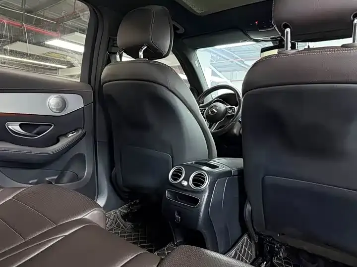 Mercedes Benz GLC 2022 GLC 260 L 4MATIC Dynamic 12