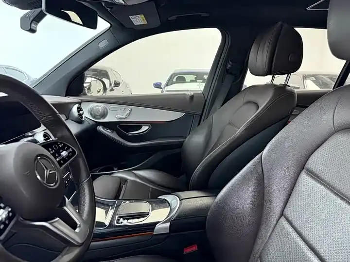 Mercedes Benz GLC 2022 GLC 260 L 4MATIC Dynamic 4