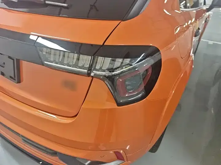 LYNK&amp;CO 02 Hatchback 2021 2.0TD Halo 8