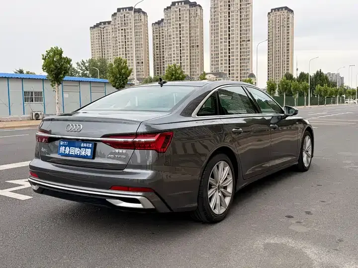 Audi A6L 2024 45 TFSI Selected Dynamic Type 6