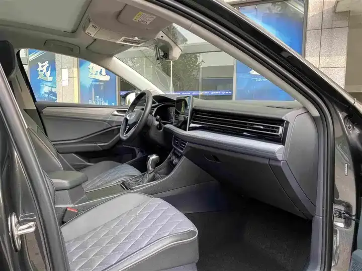 Sagittarius 2024 300TSI DSG Exceed Edition 11