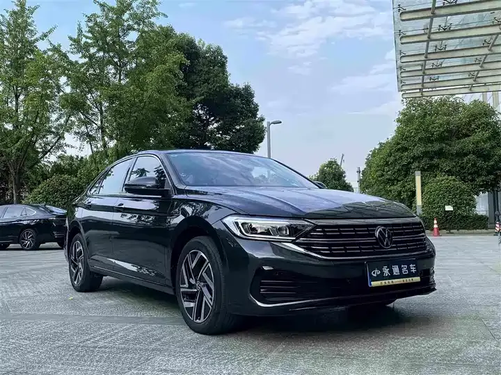 Sagittarius 2024 300TSI DSG Exceed Edition 3