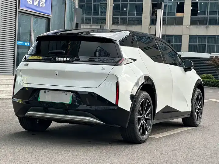 Zeekr X 2023 rear drive YOU version 4 seats 7