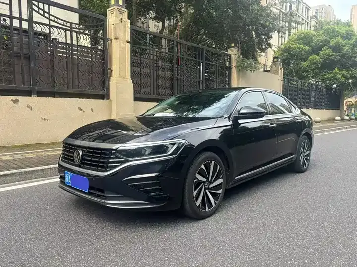 Passat 2023 facelift 330TSI Elite Edition - View 1