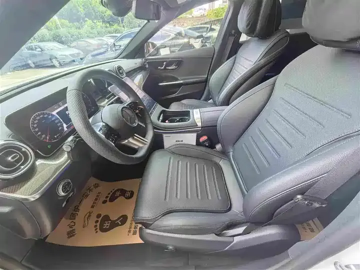 Mercedes Benz C- Class 2025 model C 260 L Sport Edition 11