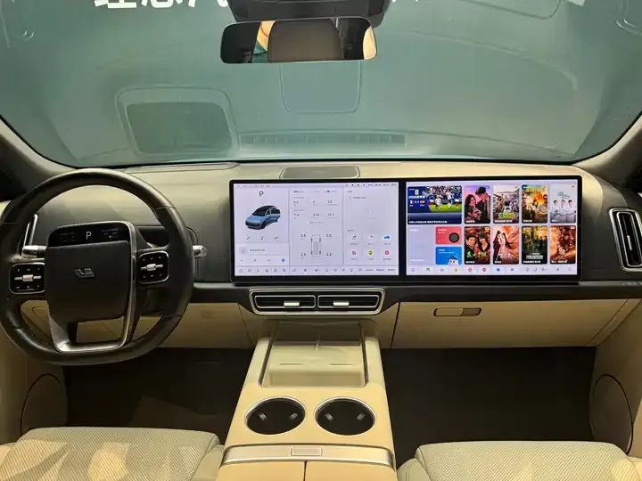 Li L8 2023 Max 9